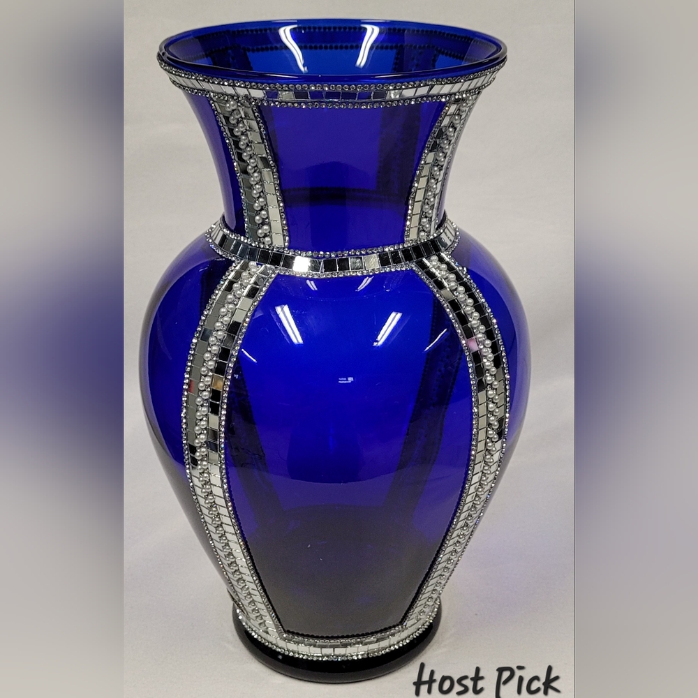 Large Blue Vase ***HOST PICK***